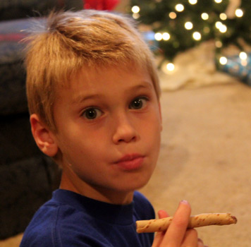 Carter caught red-handed with a cigar (not really)